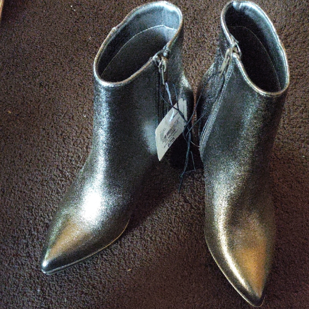 JCPenney SAnkle Booties with Medium Heel and Side Zipper